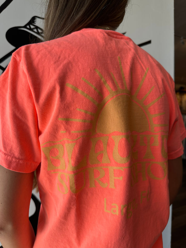 Blacktop Sun Tee in Sunset