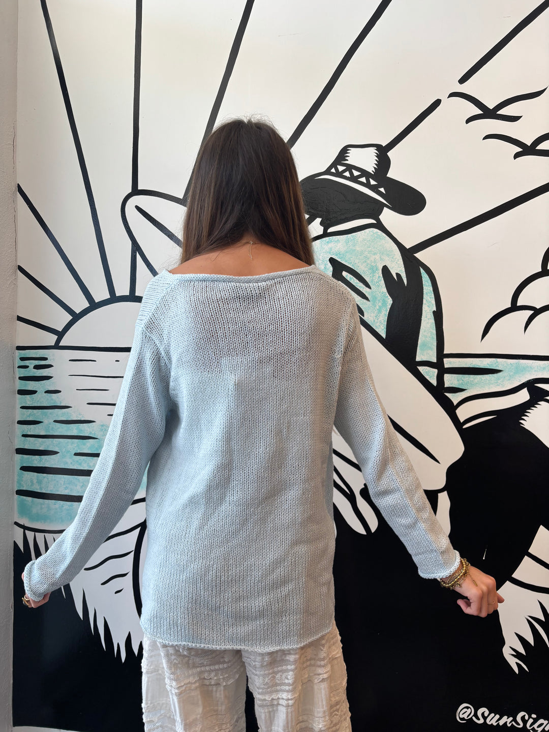 Beach V Cotton Sweater in Ventana Blue/Mykonos