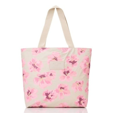 Flutter Day Tripper in Blush