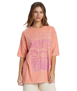 Paradise Begins T-shirt in Peach Out