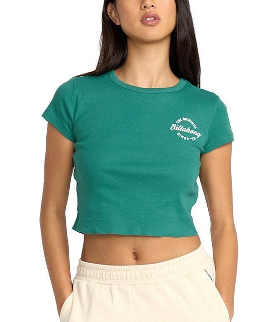 In the Sun Short Sleeve Tee in Evergreen