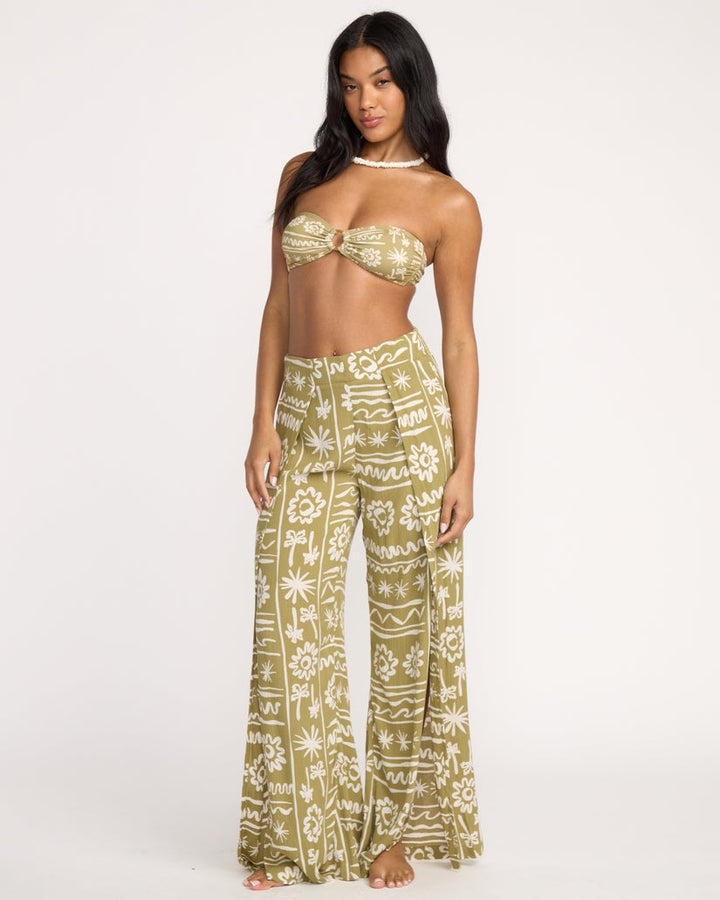 Split Spirit Pant in Gree Tea