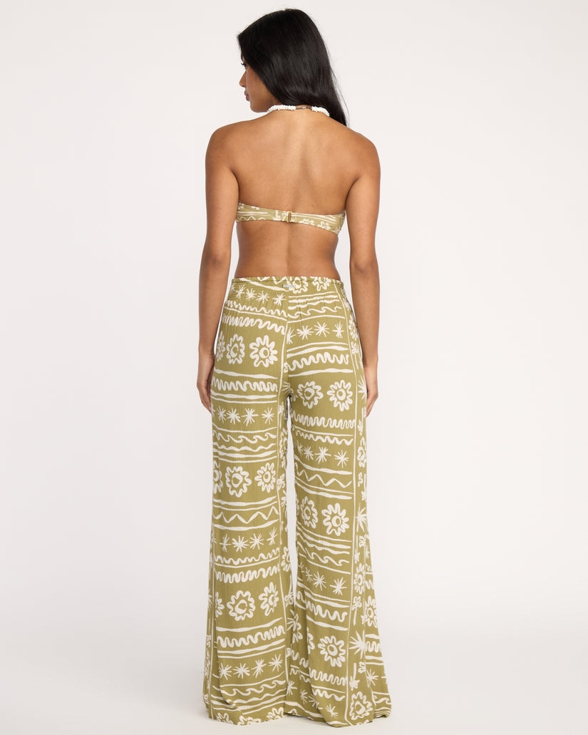 Split Spirit Pant in Gree Tea