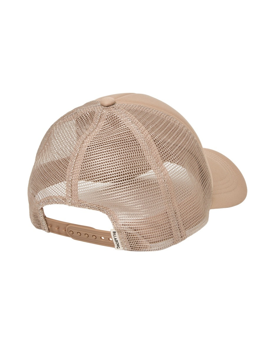 Across Waves Hat in Oatmeal