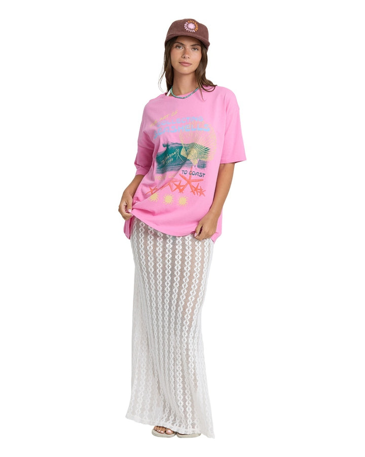 Distant Stars Short Sleeve Tee in Party Pink