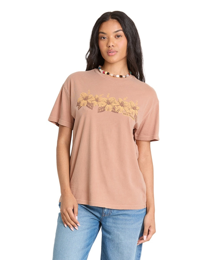 Hello Sundown Short Sleeve Tee in Sugar Almond