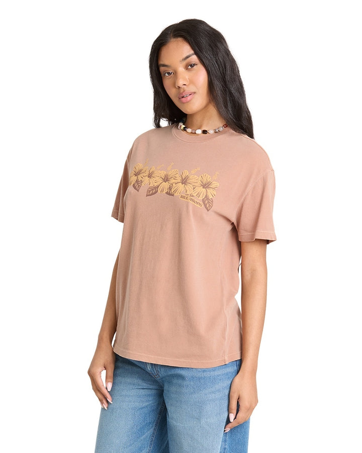 Hello Sundown Short Sleeve Tee in Sugar Almond