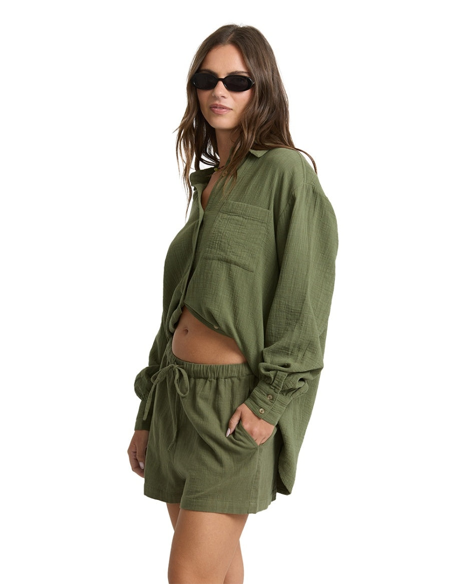 Wanderer Woven Shorts in Canteen