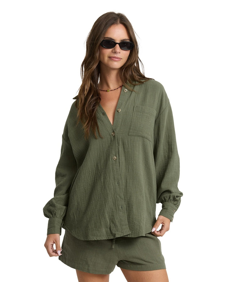 Wanderer Solid Long-Sleeve Top in Canteen