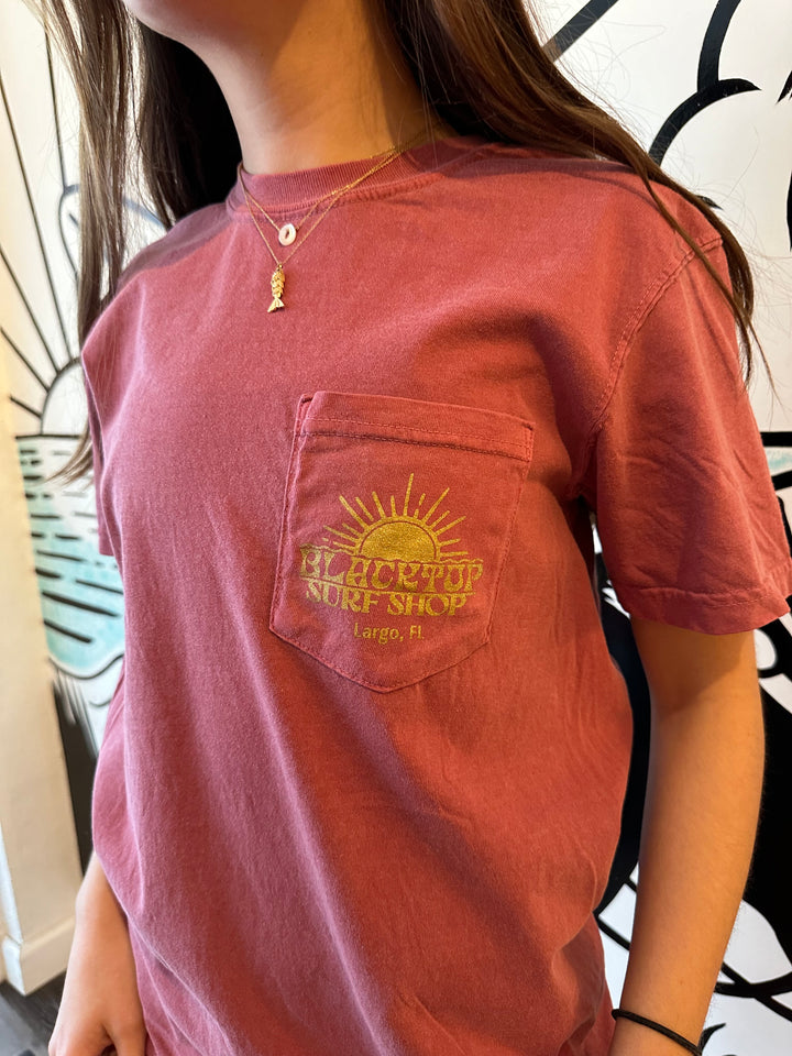 Blacktop Sun Pocket Tee in Brick