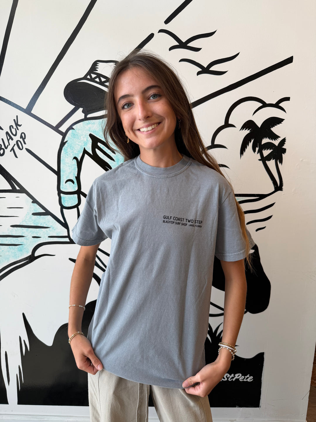 Gulf Coast Two Step Tee in Granite