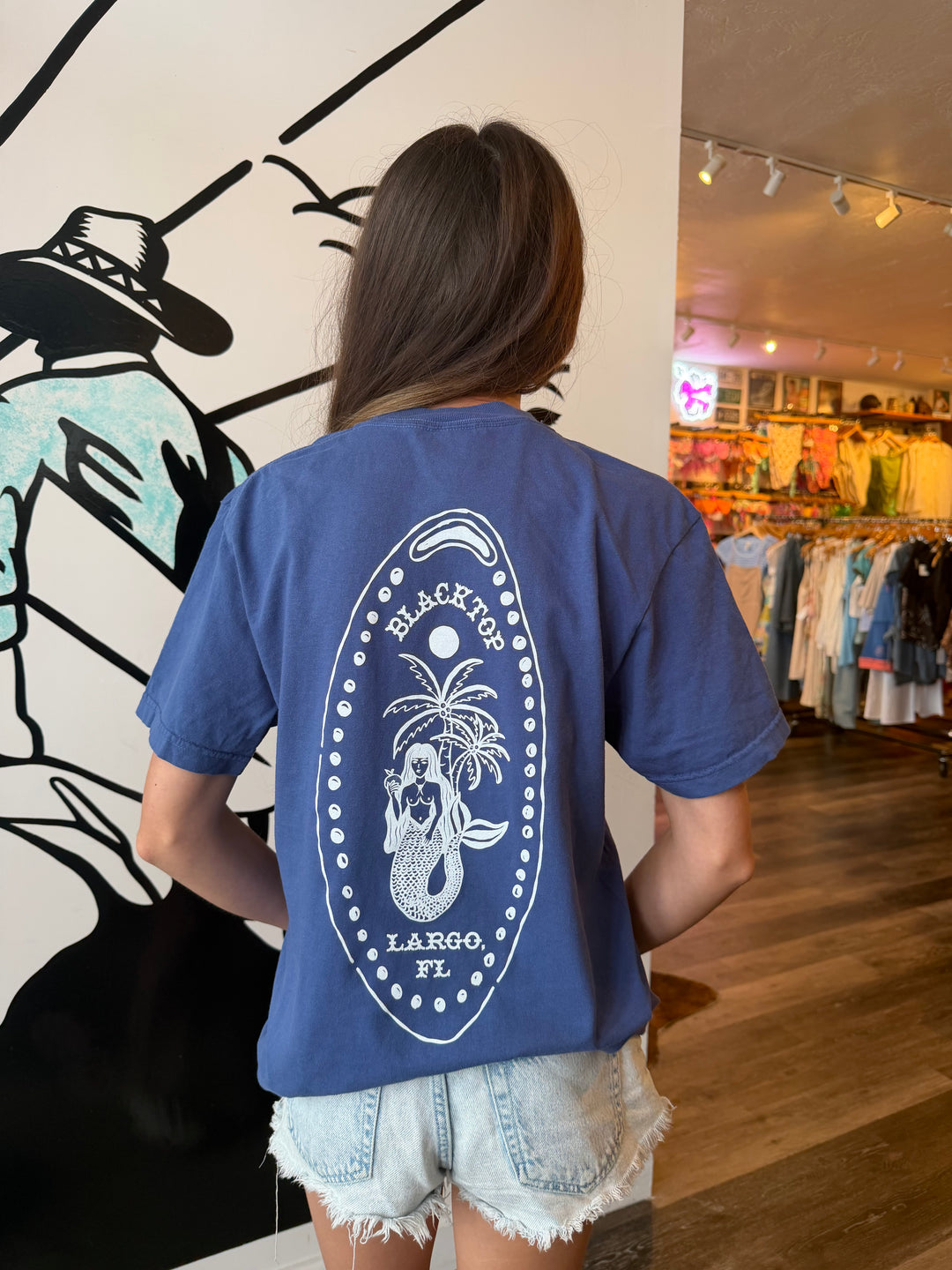 Blacktop Pressed Penny Tee im Blue