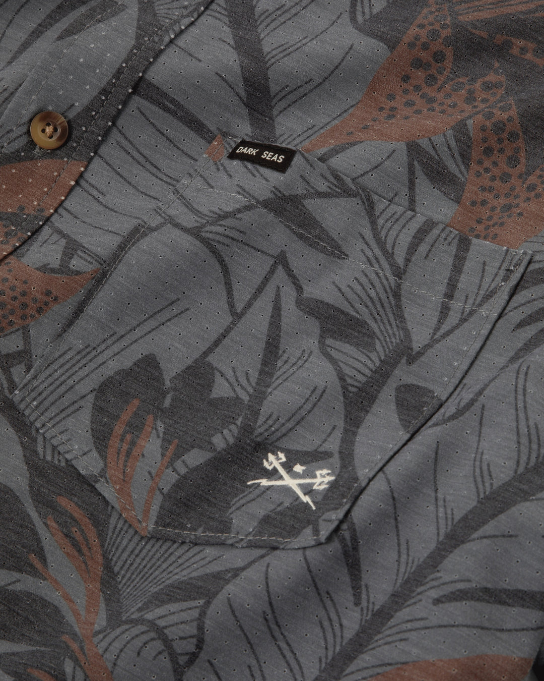 Webster Woven Short Sleeve in Charcoal