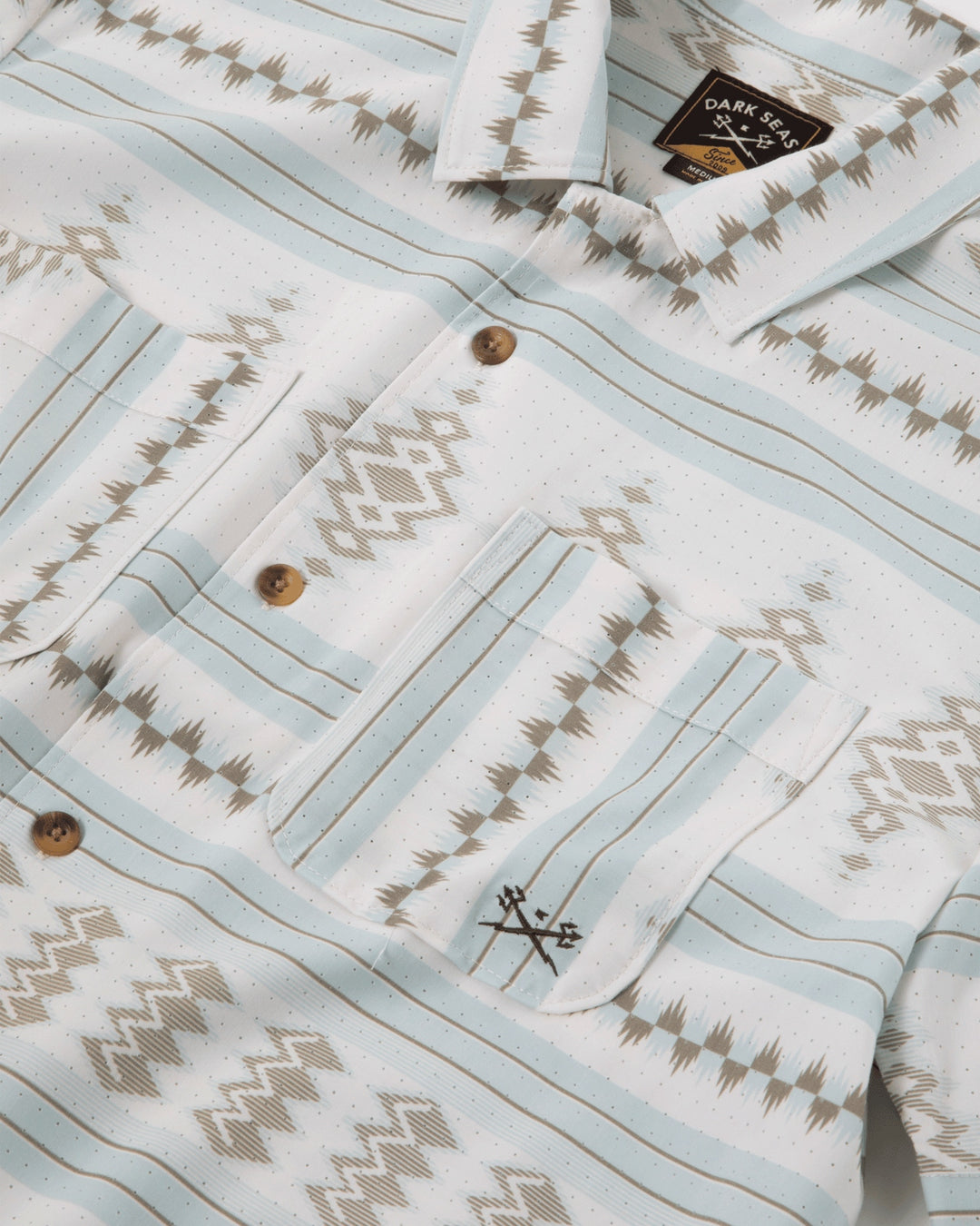 Palmetto Woven Short Sleeve in Off White/Blue