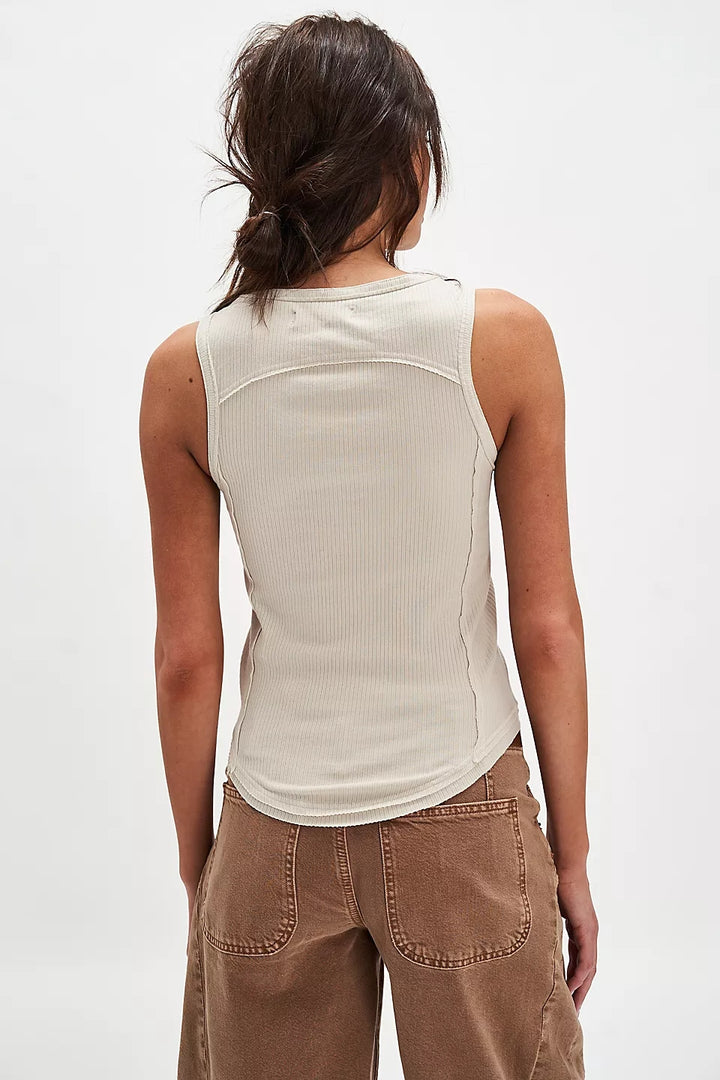 Jamie Buckle Tank in Tea