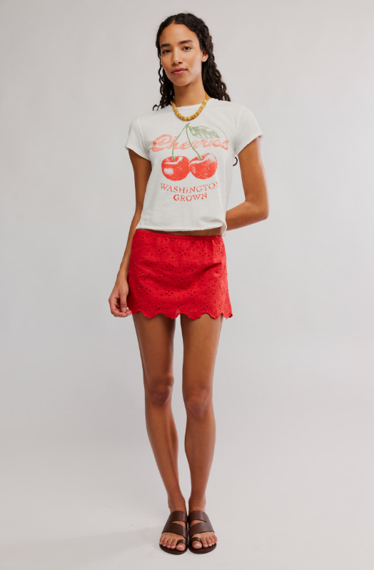 Eyes On You Skort in Red