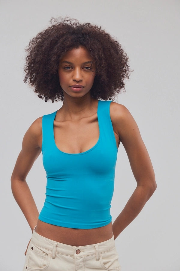 Clean Lines Muscle Cami in Hyper Teal