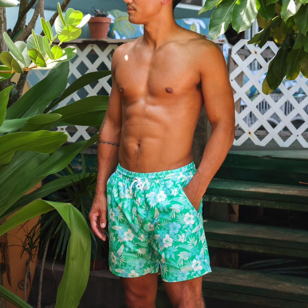 Mens Swim Trunks in Barefoot Breeze