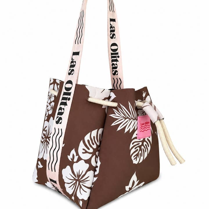 The Large Bucket Bag in Brown Quilt