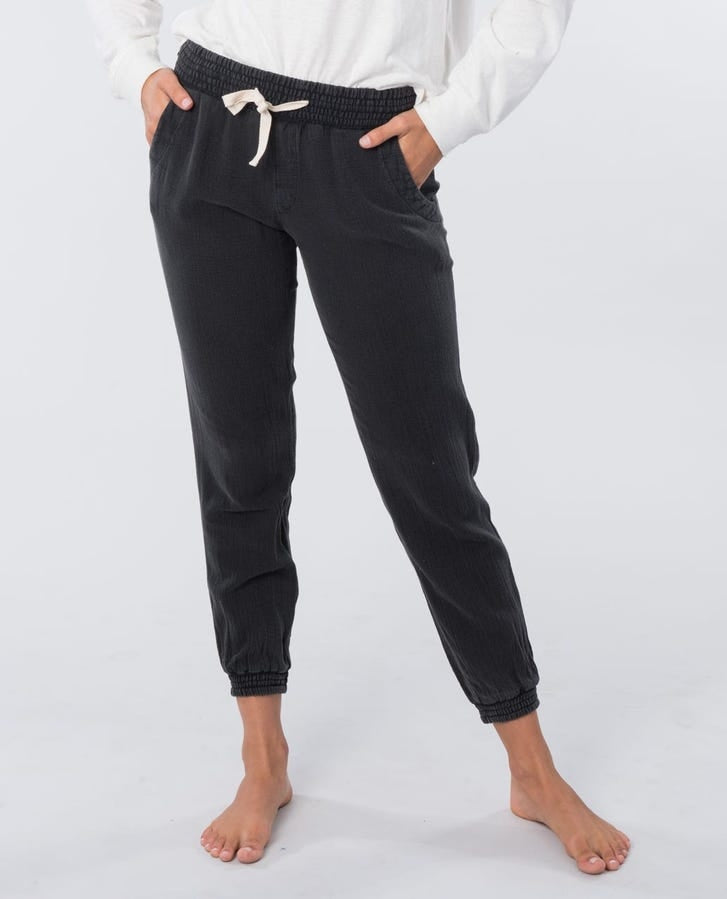 Classic Surf Pant in Black