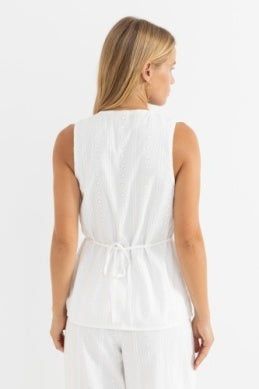 Niko Long Vest in White