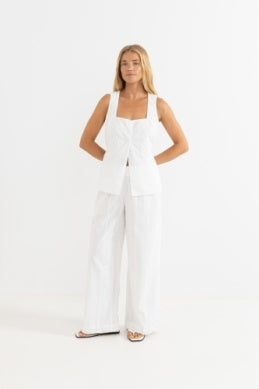 Niko Long Vest in White
