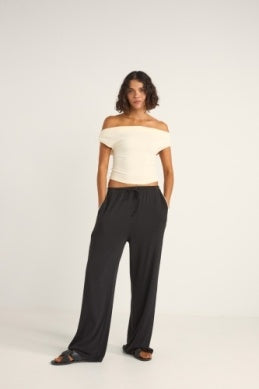 Juno Off Shoulder Top in Cream