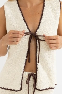Adele Contrast Longline Knit Vest in Cream