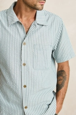 Seersucker Stripe Short Sleeve Shirt in Pine