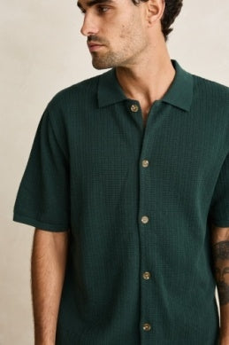 Textured Knit Short Sleeve Shirt in Forest