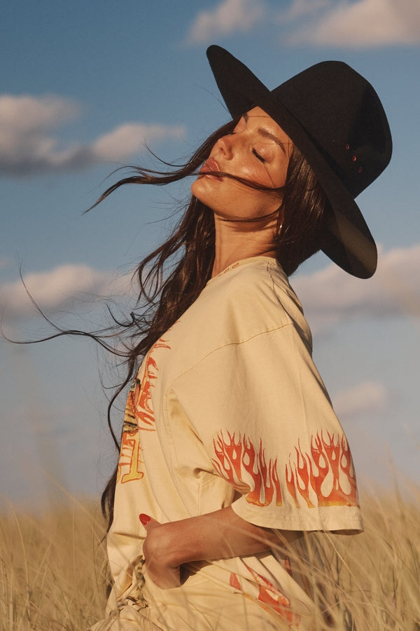 The Flamining Cowboy Tee in Sand