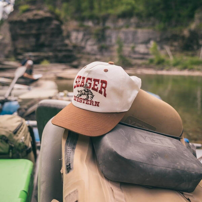 Rodeo Snapback in Cream/Brown