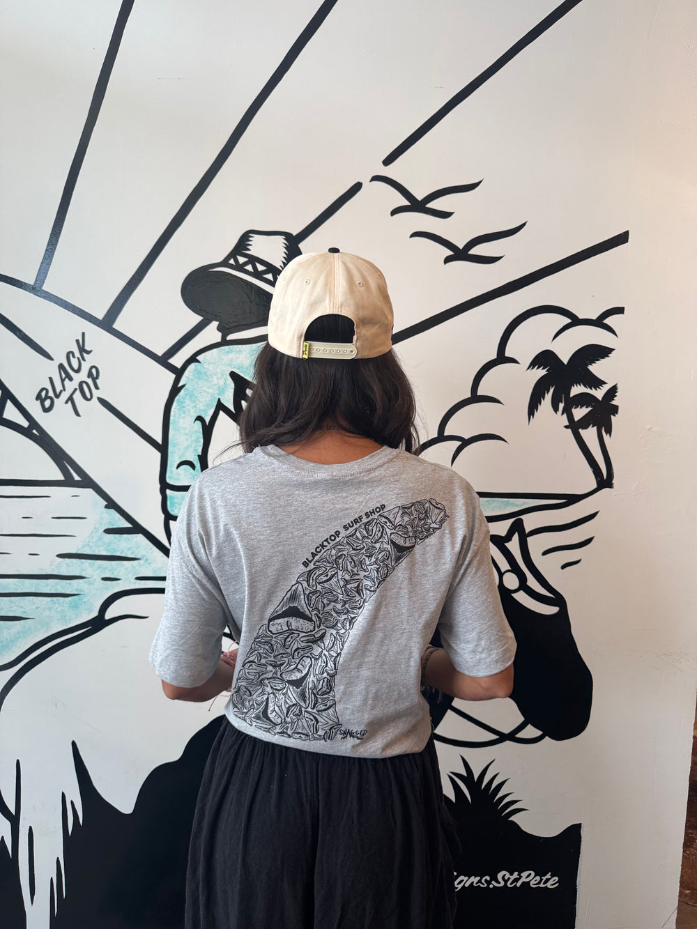 Snagged Shark Fin Crop Tee in Grey