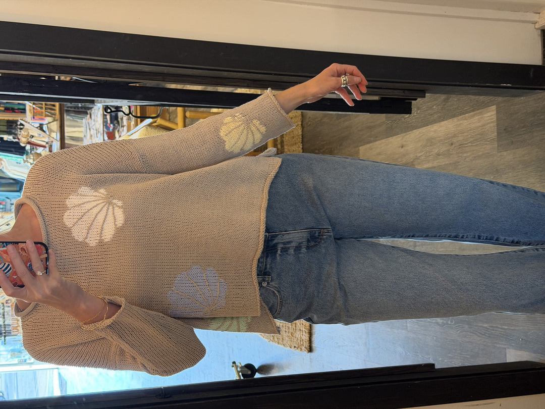 Wooden Ships Seashell Multi Crew Cotton in Khaki Multi