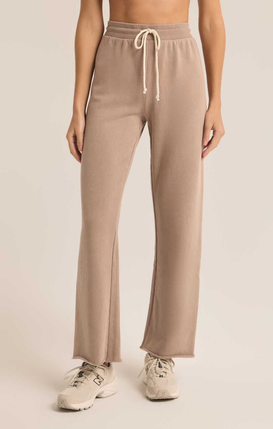 Layton Sweatpant in Latte