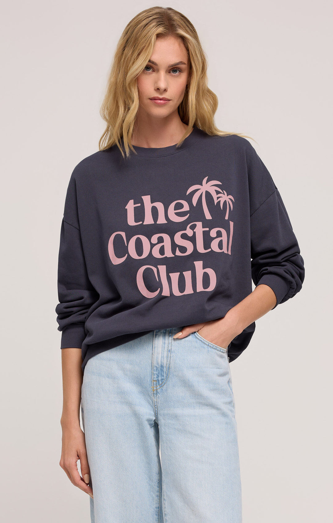 Coastal Club Sunday Sweatshirt in Navy